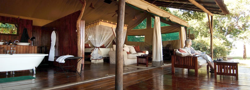 CHIAWA CAMP : ZAMBIA CHIAWA CAMP : ZAMBIA