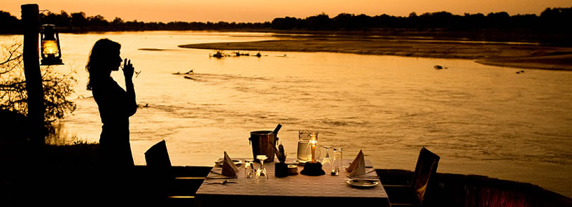 NORMAN CARR SAFARIS - KAKULI BUSH CAMP : ZAMBIA